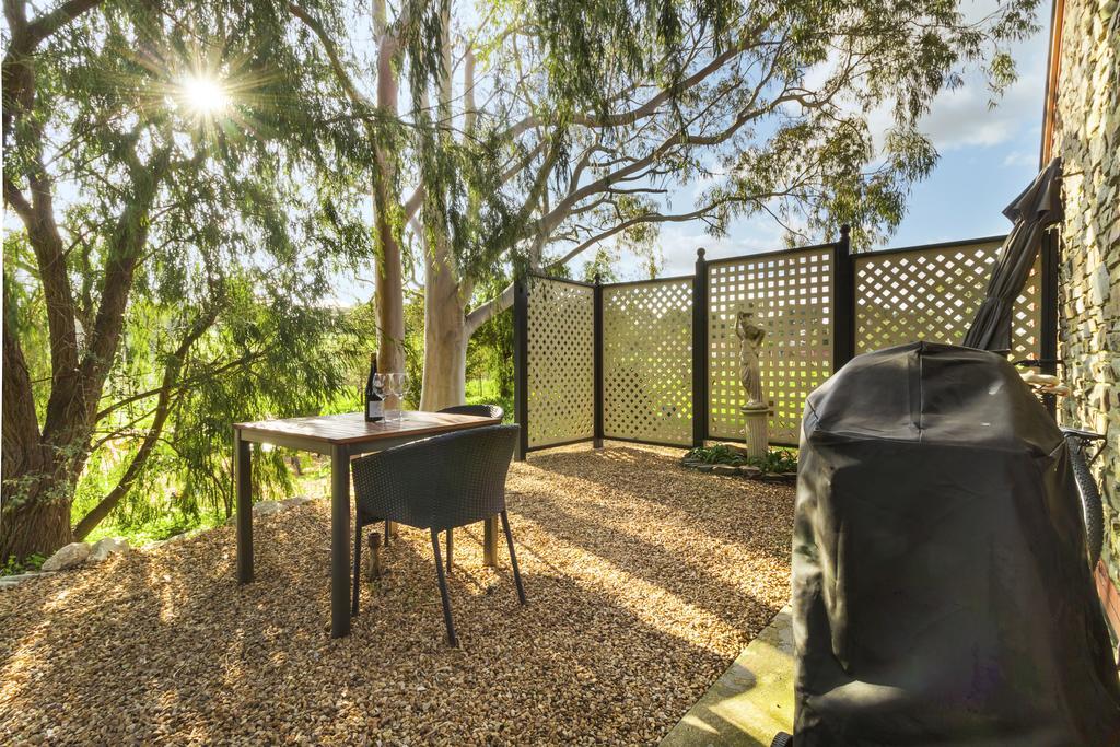 טנודה Stonewell Cottages And Vineyards מראה חיצוני תמונה