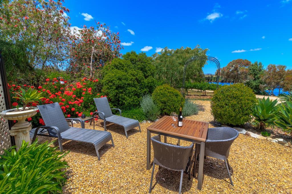 טנודה Stonewell Cottages And Vineyards מראה חיצוני תמונה