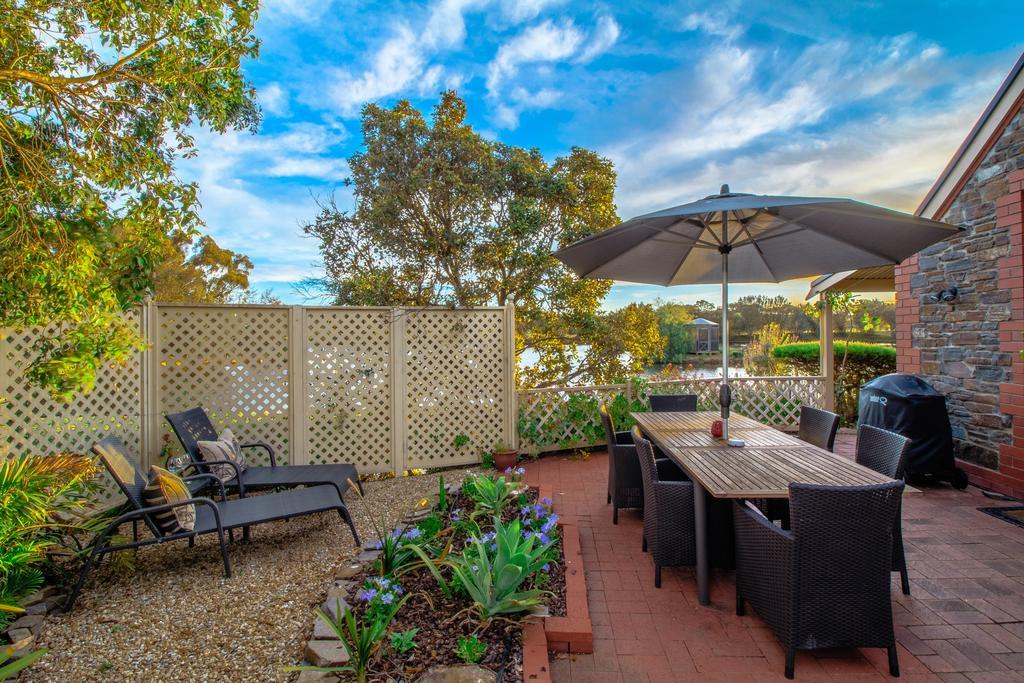 טנודה Stonewell Cottages And Vineyards מראה חיצוני תמונה