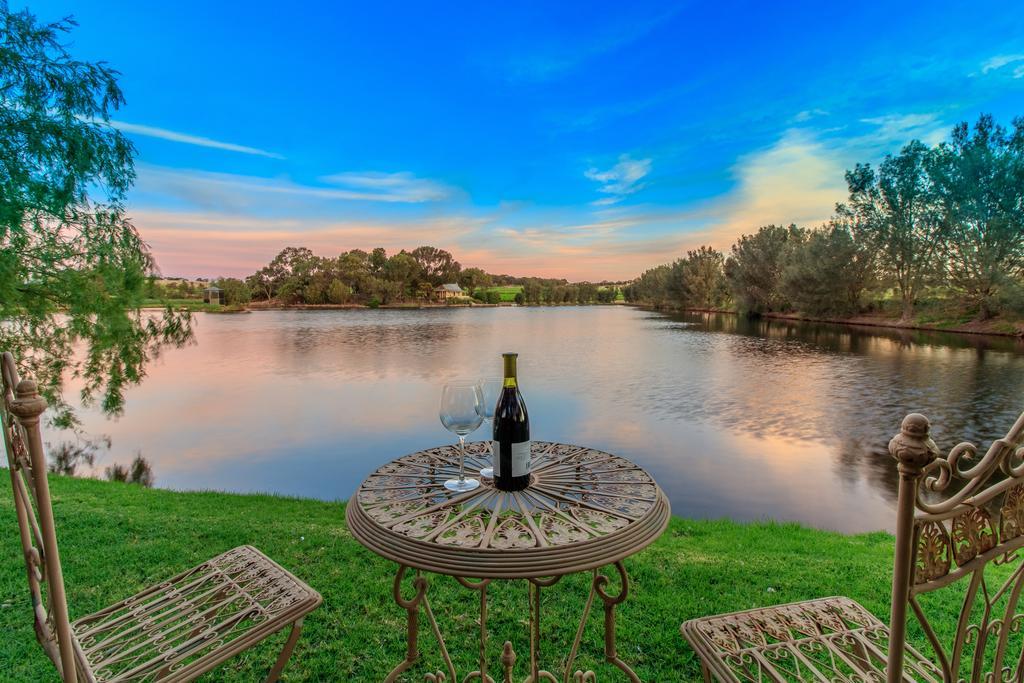 טנודה Stonewell Cottages And Vineyards מראה חיצוני תמונה